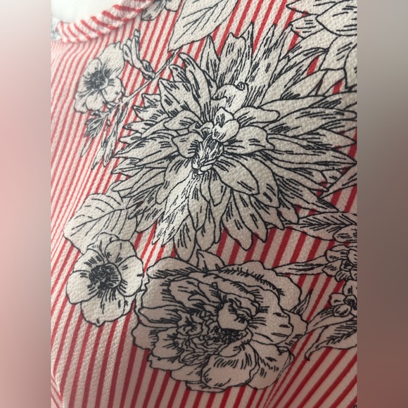 Tiffany and Grey size petite S blouse - Picture 3 of 8